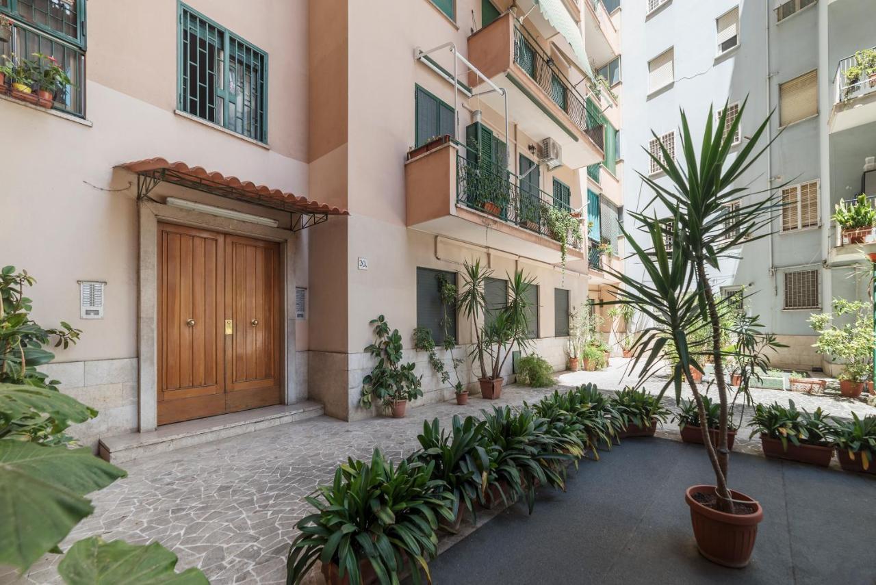 San Giovanni Apartment With Balcony Roma Esterno foto