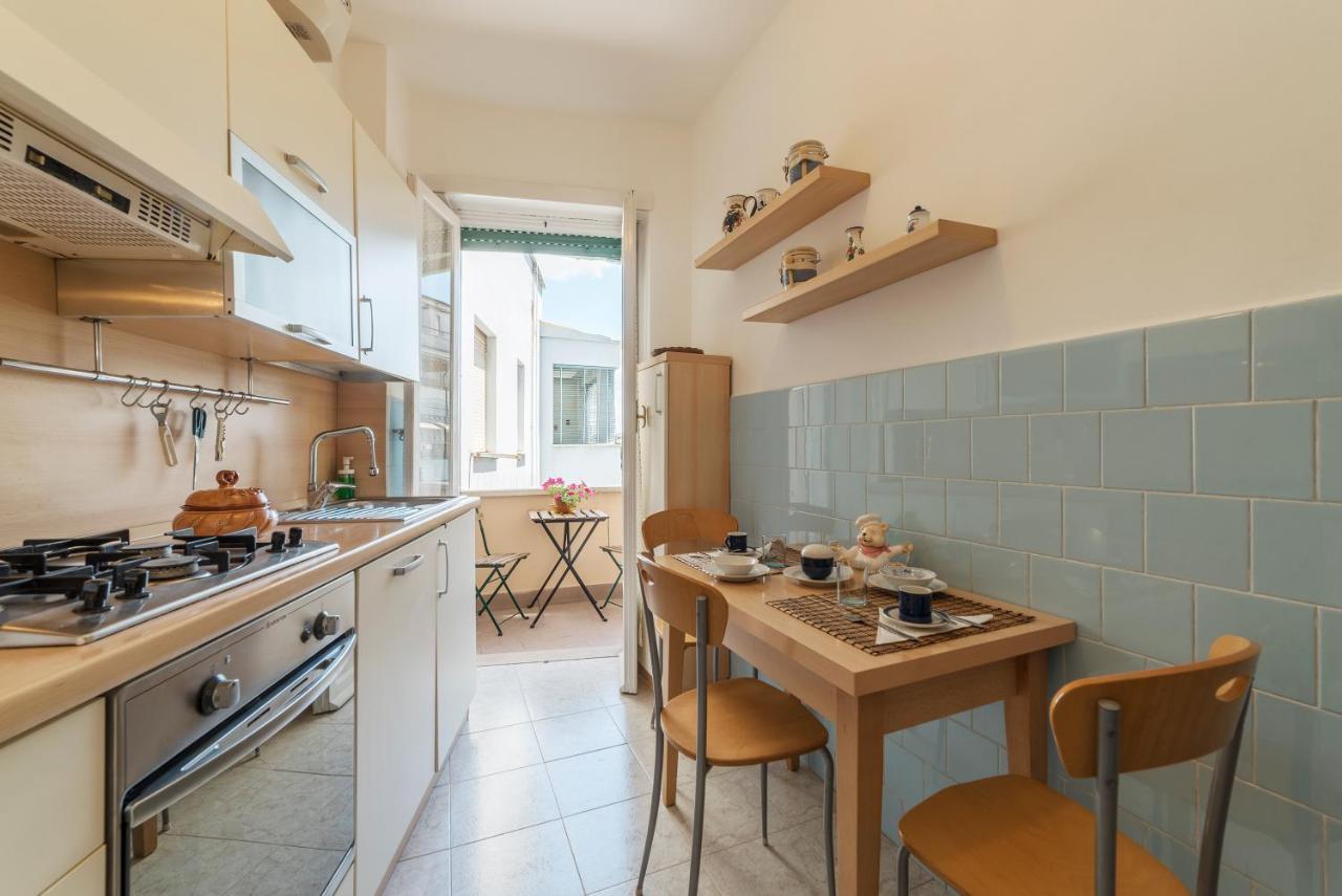San Giovanni Apartment With Balcony Roma Esterno foto